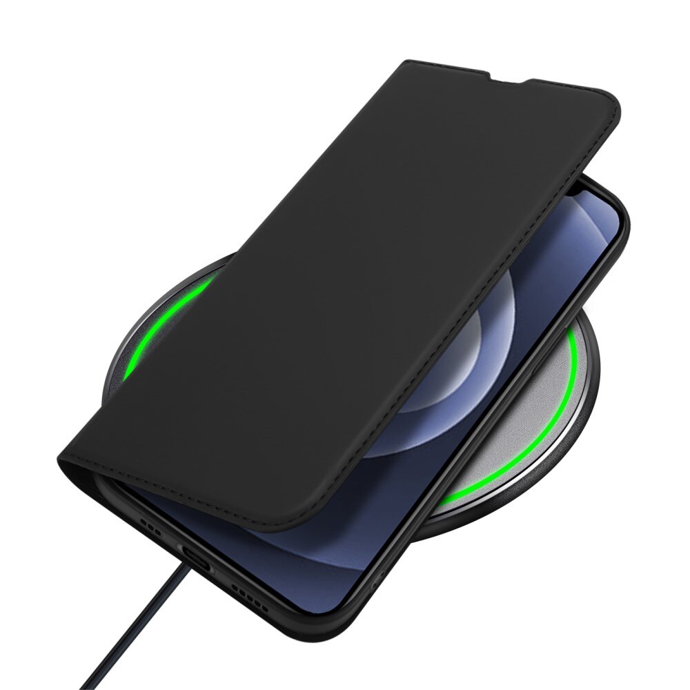 Skin Pro Series Apple iPhone 13 Negro