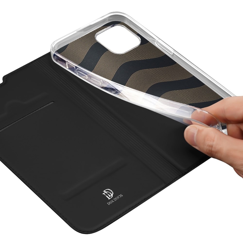 Skin Pro Series iPhone 14 Plus Negro