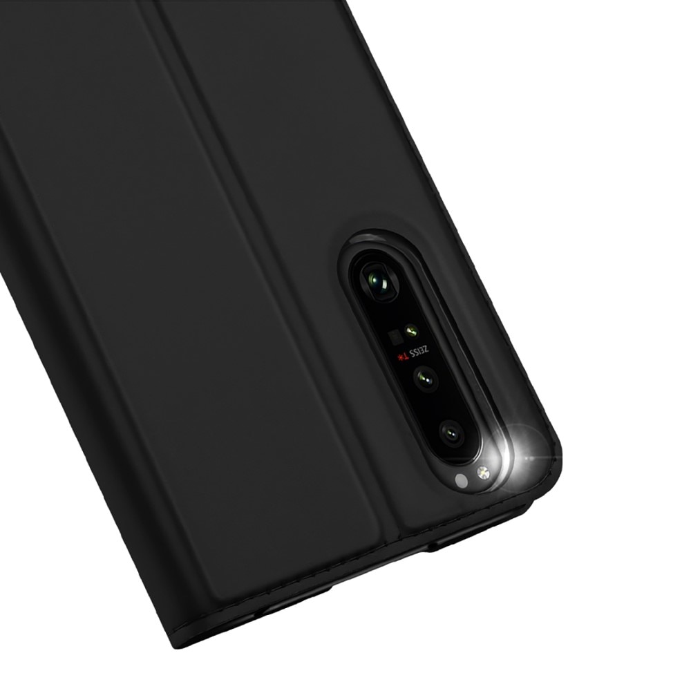 Cartera Skin Pro Series Sony Xperia 1 IV Black