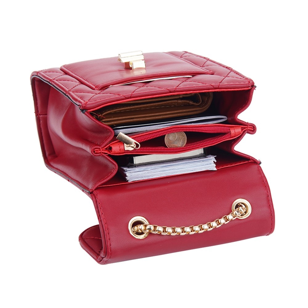 Quilted Crossbody Mini Wallet rojo