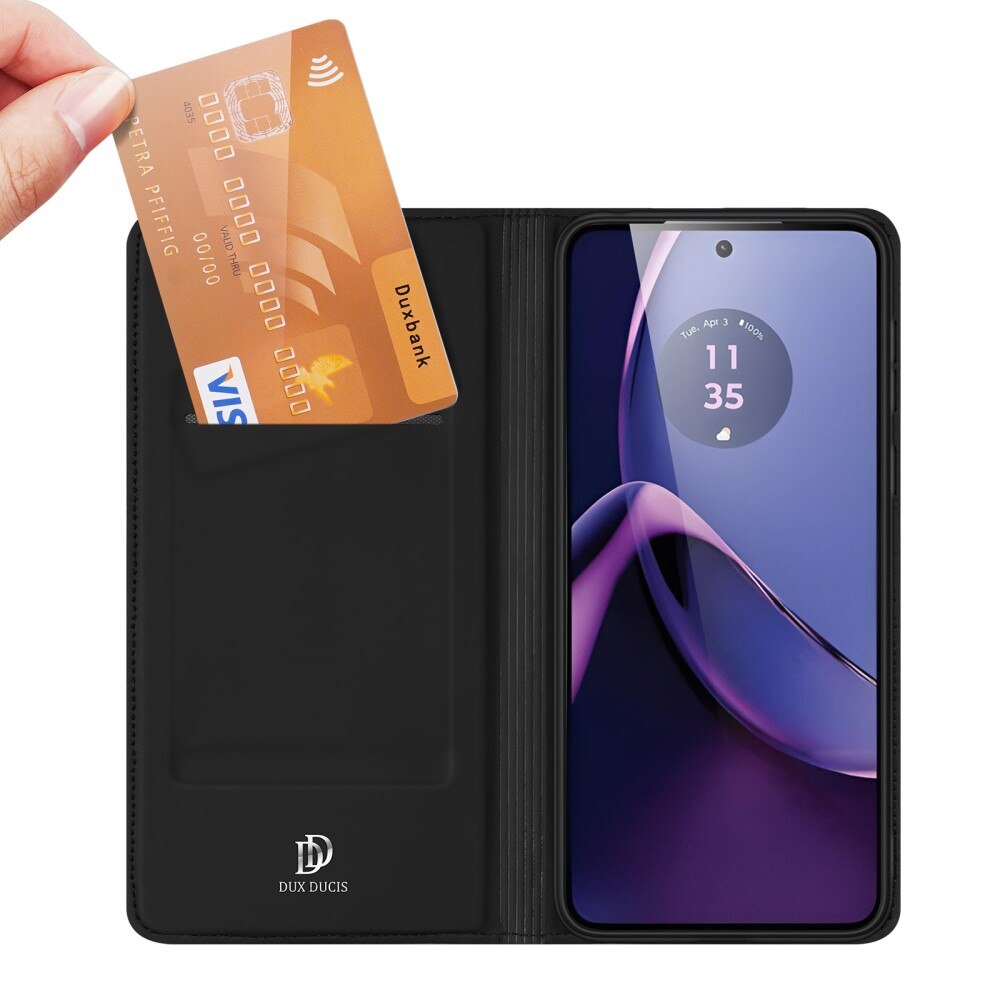 Skin Pro Series Motorola Moto G84 Negro