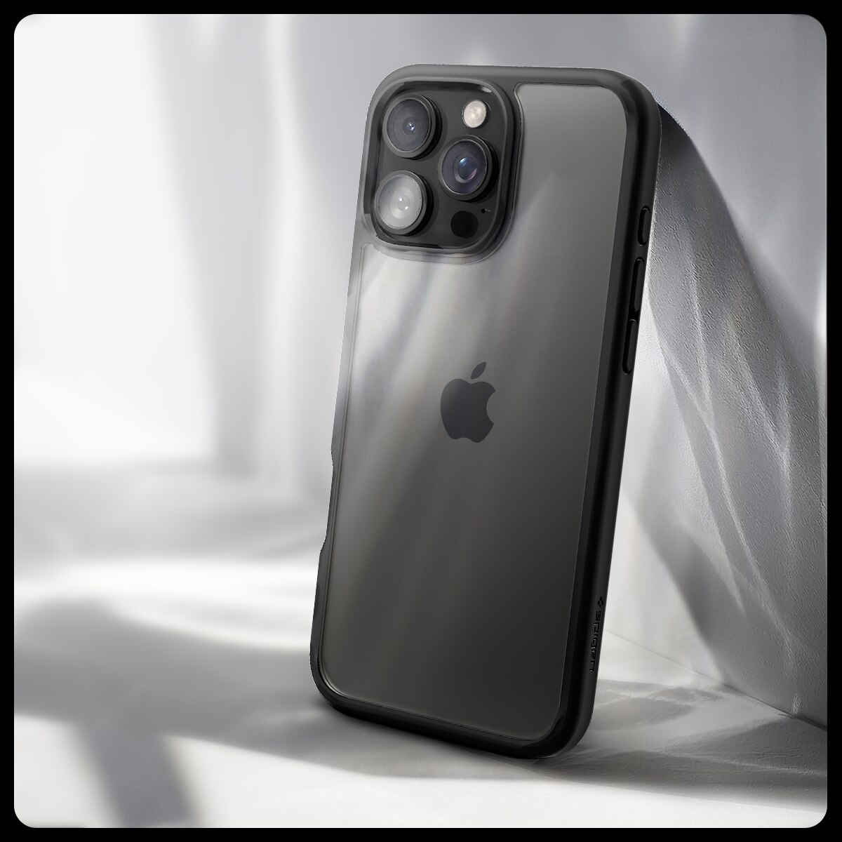 Funda Ultra Hybrid iPhone 16 Pro Matte Black