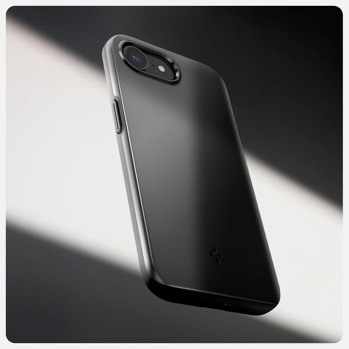 Funda Thin Fit MagSafe iPhone 16e Black