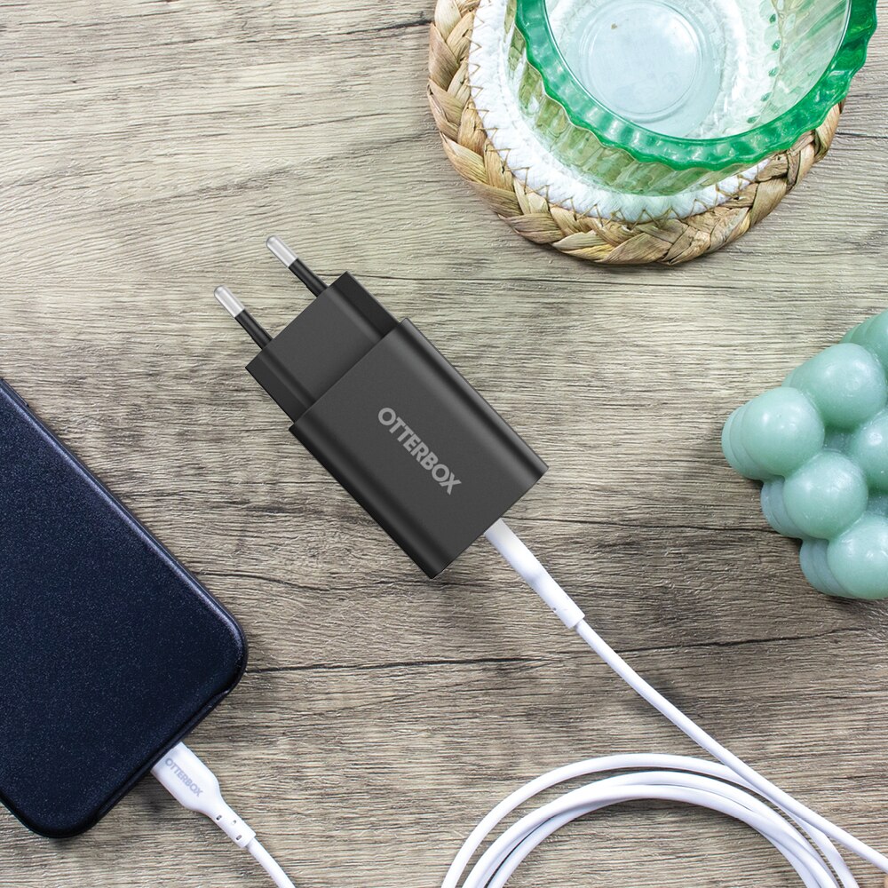 Cargador USB-C 30W PD Black