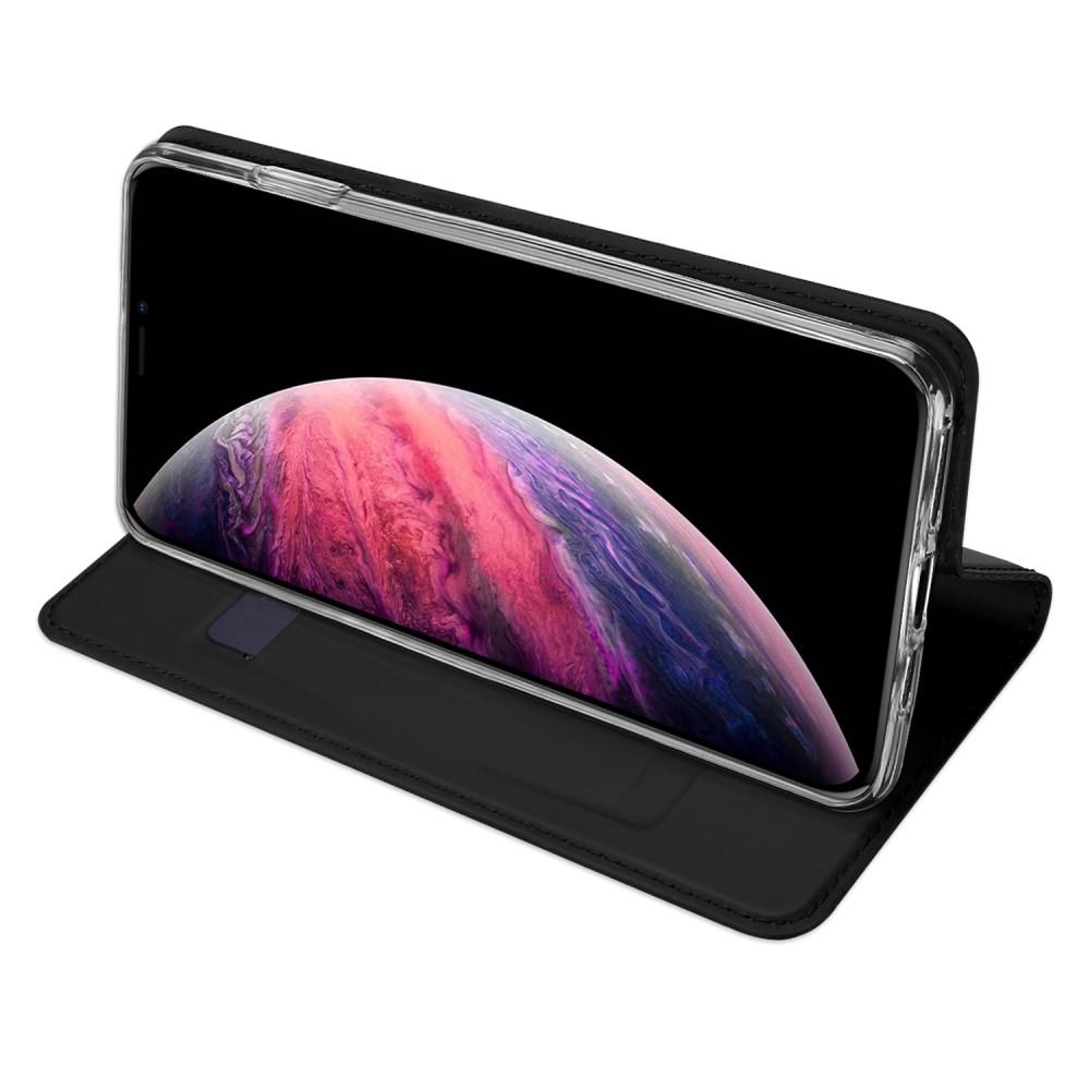 Skin Pro Series Apple iPhone 11 Negro