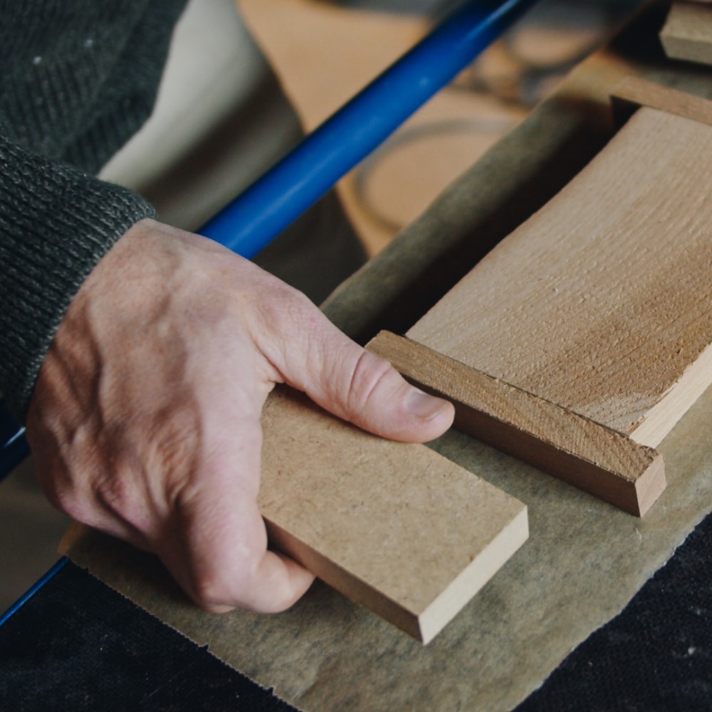 iPhone 8 funda de madera de hoja caduca sueca - Alm
