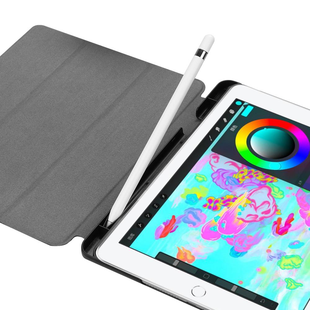 Funda Tri-Fold con portalápices iPad 9.7 6th Gen (2018) negro