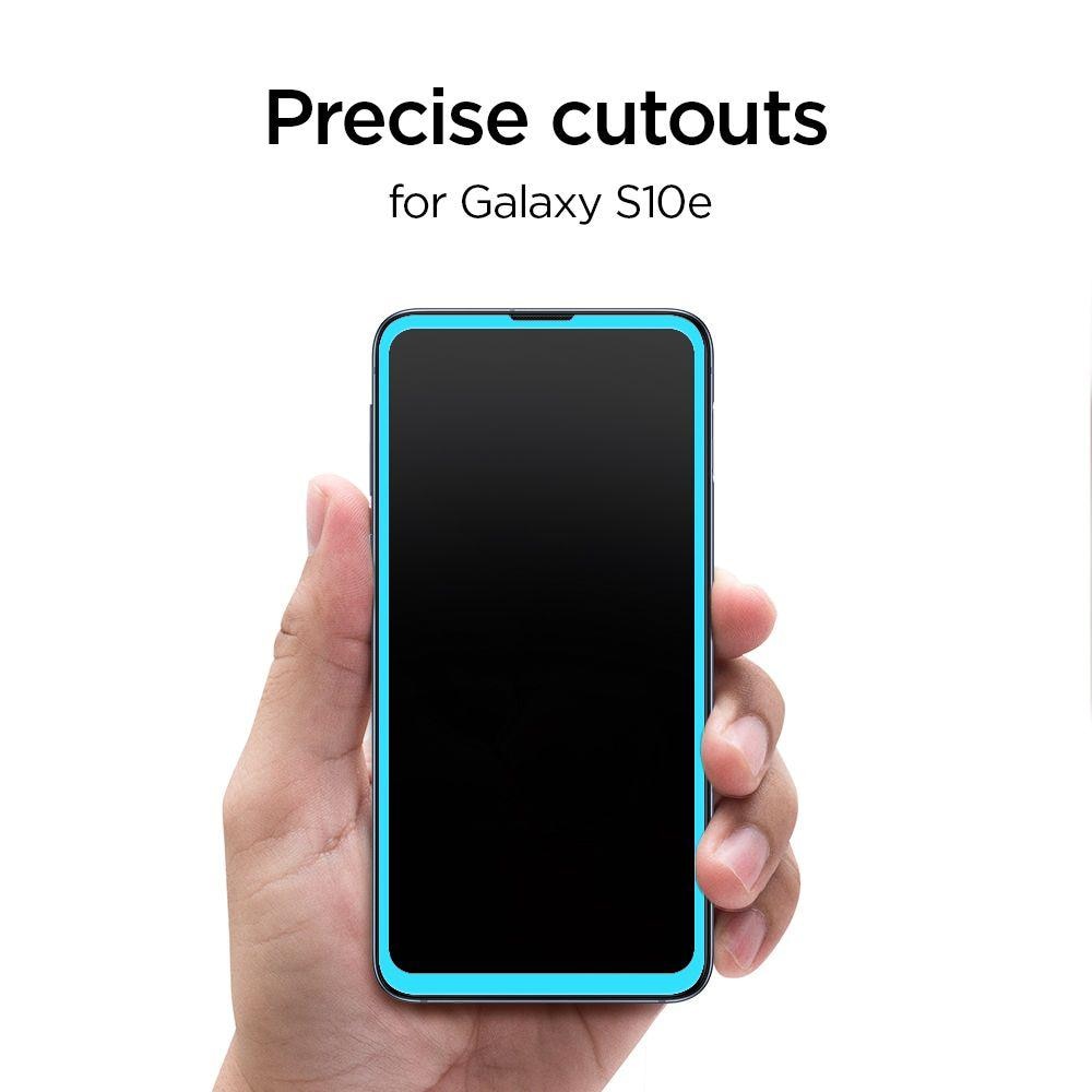 Screen Protector GLAS.tR SLIM HD Samsung Galaxy S10e Negro